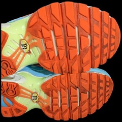 Nike AirMax Plus Spring Colors Blue Volt Orange Sz 4Y Unisex Kids CJ9930-400