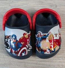 Crocs Kids 4C Marvel Avengers Clogs Red Blue Captain America Iron Man Shoe