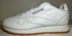 Size 7 Reebok Classic Leather Junior White Gum Bottom GZ6098
