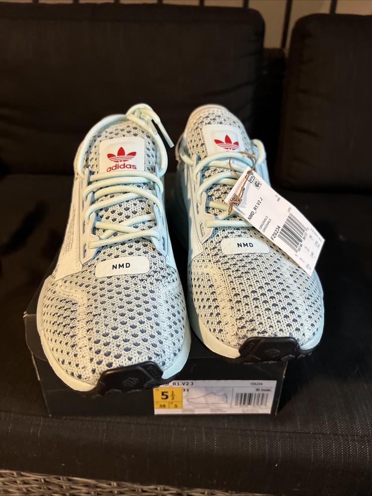 NMD R1 V2 J