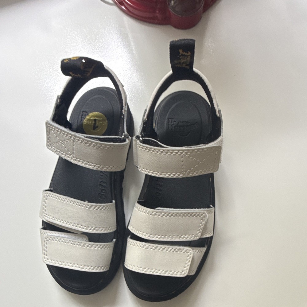 Dr Martens Air Wave Sandal Children Size 1