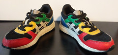 ASICS Kid’s 1204A056 LYTE CLASSIC PS Sportstyle Shoes Red Yellow Green Blue K10