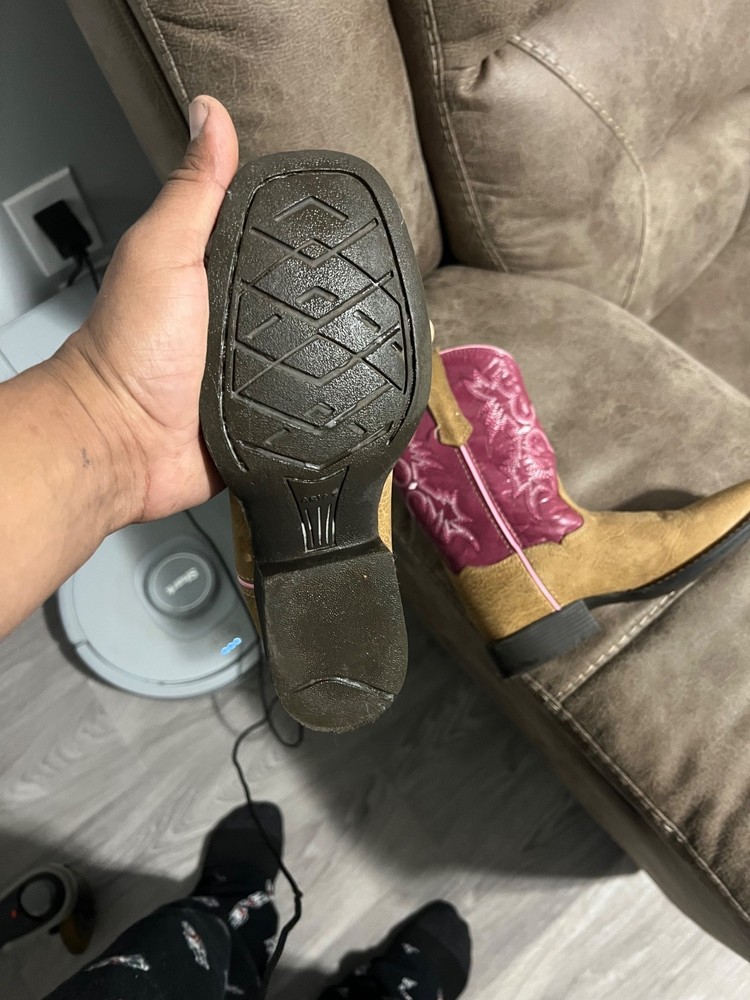 ariats kids boots size 13