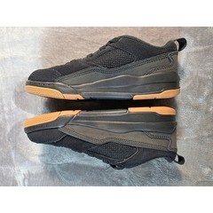 Jordan Flight Court (PS) Kids Size 2Y Black Varsity Red Gum Sole HF3332-001 NEW