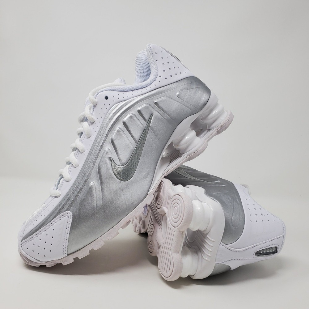 Nike Shox R4 GS White Metallic Silver 2025 CW2626-101 Big Kids Youth Size 5.5Y