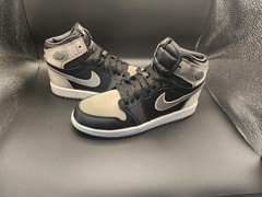 Jordan 1 Retro High OG PS Black Medium Grey White Kids High Top Sneakers 2.5y