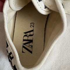 ZARA Unisex Kids Checkered Canvas Low Top Sneakers Black White Stars 6