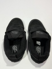 Vans Knu Skool Youth 13– Triple Black Suede/Canvas – VN000EB9GDY – NEW IN BOX