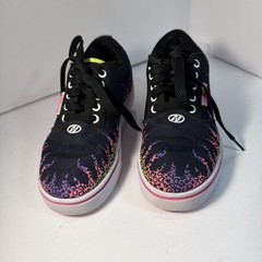 Heelys Pro 20 Prints Youth Size 2 Sneaker Black Pink Animal Print Wheels