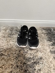 Nike Free Run 2 Low Black White Dark Grey GS Sz 5Y/Women’s Sz 6.5