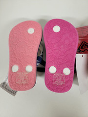 (Mismatched Color): 2 Pair Roxy Kids Pink/Blue Flip Flop Sandals Toddler Size 6