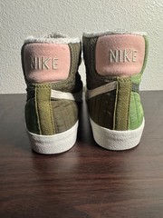 Nike Blazer Mid ’77 SE Recycled Olive Green Pink Quilt GS US 4.5Y | DO5216-33