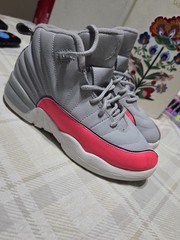 Jordan Retro 12 Wolf Grey Silver Pink Racer White Black 510815-060 Size 4