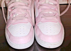 NIKE Pink White Leather Unisex Kids Athletic Sneaker US 4Y (DV5456-105)