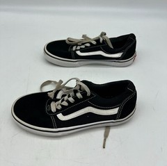 Vans Old Skool Classic Sneackers Size 3 Youth Unisex Black Low Top Casual Travel