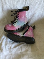 Dr. Martens Kids 1460 Pascal J Rainbow boots size 10 US/9 UK/27 EU
