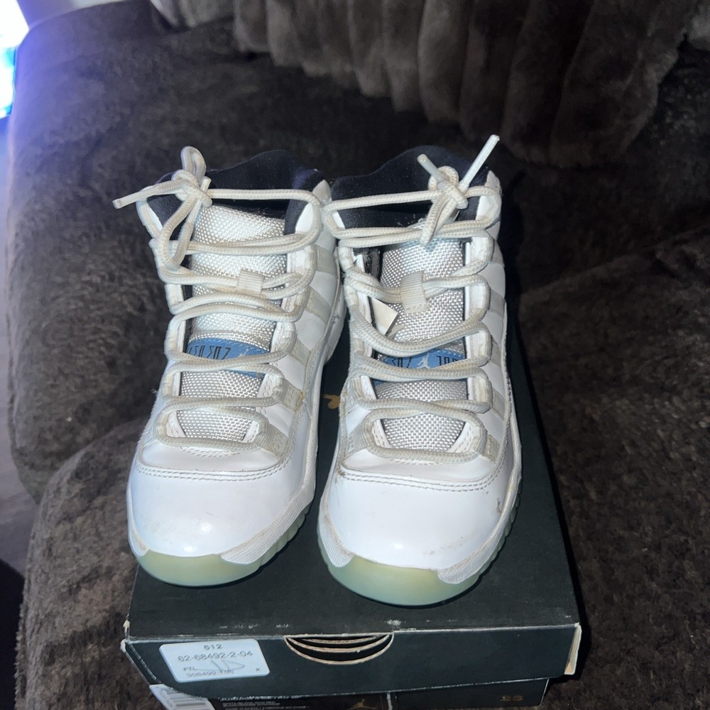 Jordan 11 Columbia Size 11c