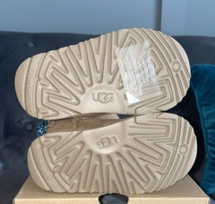 UGG Bailey Bow Boots Toddler (various sizes avail 7, 11 , 12)