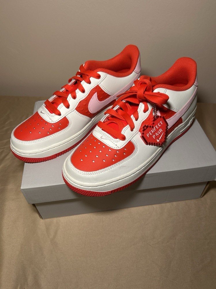 Nike Air Force 1 Low GS Valentines White Pink Red Hearts Youth 5.5Y Womens 7
