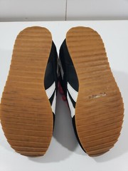 Reebok Grade School Junior Classic Nylon Running Shoe Size 1