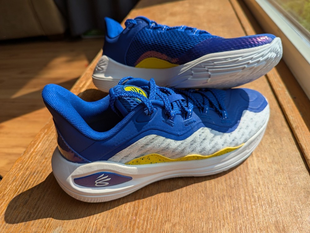 Under Armour Curry Flow 11 Basketball Shoes Dub Nation Size 7Y Kids 3026619-100