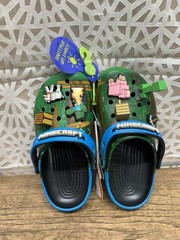 Crocs x Minecraft Pre-School Kids Classic Clog (J3) 210830-90H