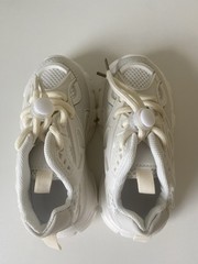Sneakers Stylish and Comfortable