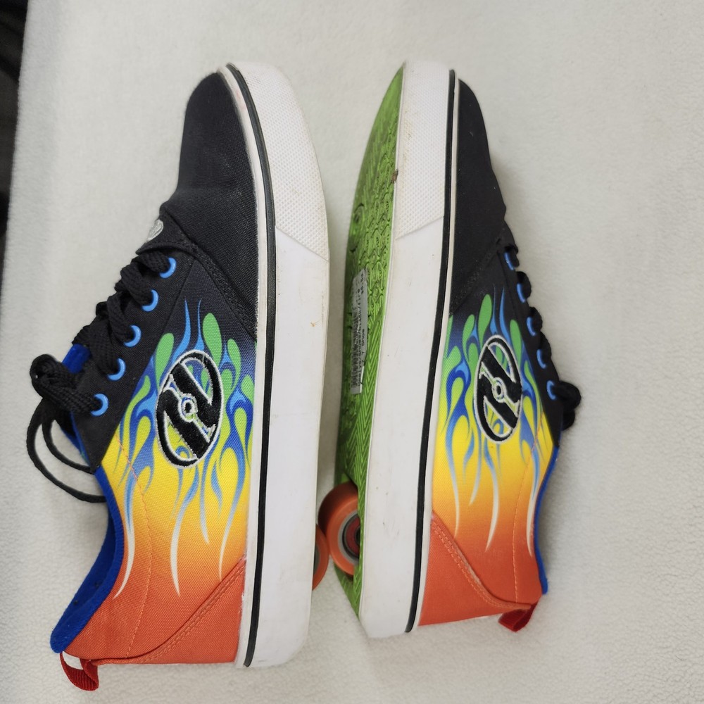 Heelys Pro 20 Flame Print Roller Shoes Black Multicolor Youth Size 7 Sneakers