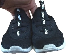 Nike Black White Silver Slip On Sneaker Shoes Small Kid Size *See Description*