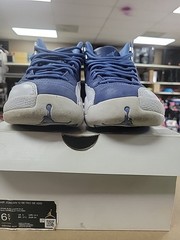 Air Jordan 12 Indigo Size 6.5Y Nike Retro Blue White 2020 DB5595-404
