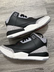 Jordan Air Jordan 3 Retro Mid Top Black Gray Red Unisex Kids 12.5C HF3978-001