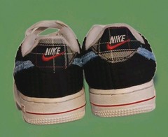 Nike Air Force 1 LV8 Black White Red Blue Shoe Pre-owned SIZE 11C SKU 250