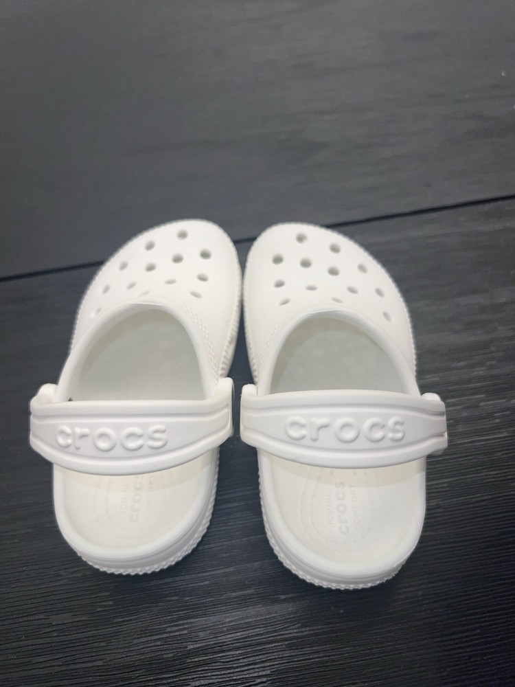 Crocs Classic Kids White Clog Unisex US 7 Non-Slip Comfort Straps