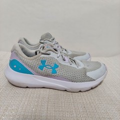 Under Armour Shoes Surge 3 Sneakers 3025013-104 Mesh Size 4Y/Women 5.5