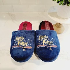 NEW Harry Potter Nimbus 2000 Wizarding World Children’s Slippers Size US 2.5/3.