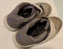 Nike Kyrie 2 II GS Wolf Grey Omega Blue Cool Marble Oreo Irving 826673-004 6.5Y