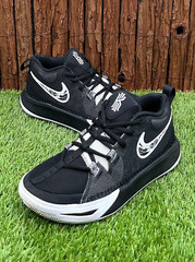 Nike Kyrie Flytrap 6 GS Kids ‚Black White‘ basketball US 4Y UK 3.5 EUR 36 23cm