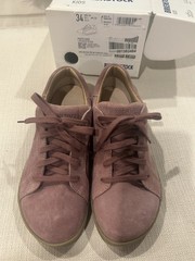 Birkenstock Porto Kids Casual Shoes 34 / 3 to 3.5 Lavender Blush Leather Suede