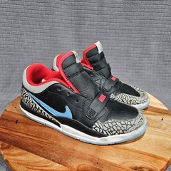 Jordan Legacy 312 Low Sneakers Unisex Kids Black Red Elephant Print 3Y