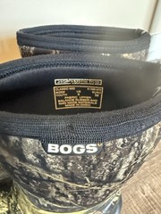 Bogs Youth Size 5 Classic Mid Mossy Oak Waterproof Insulated Boots -30 F Camo
