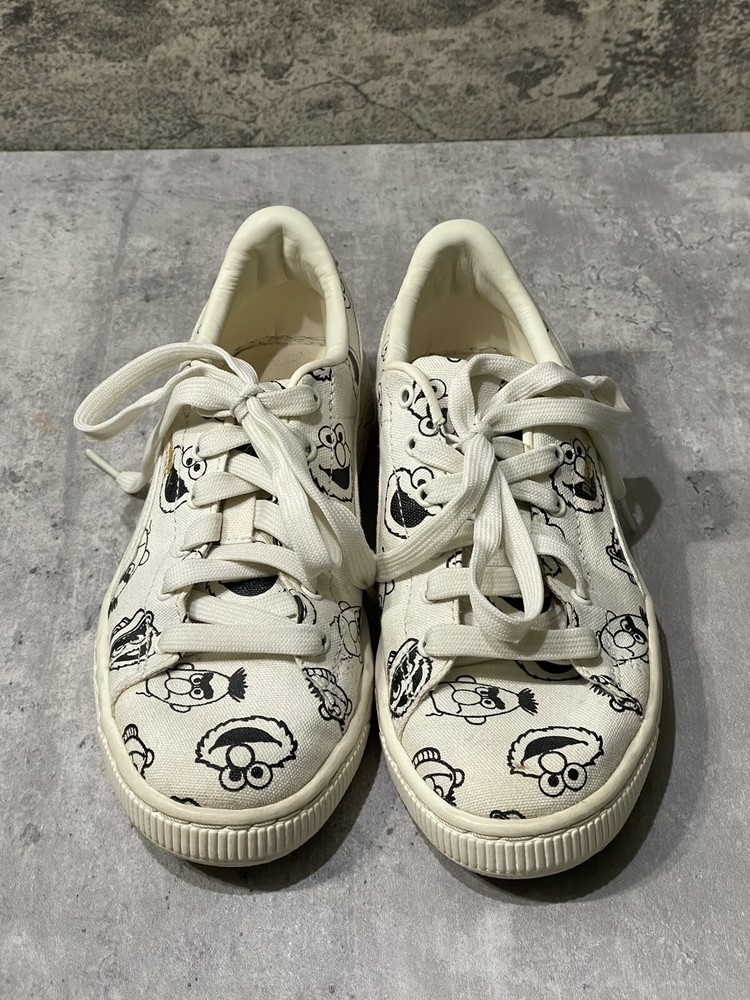White Puma X Sesame Street Elmo Cookie Monster Size 5c Kids