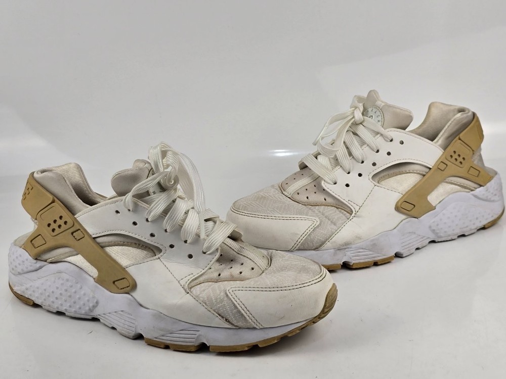 Nike Air Huarache White / Tan Sneakers US Size 7Y