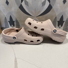 Crocs Classic Clog Sandals Comfortable 206991-6UR Quartz Kids Sz J5 Women’s 7