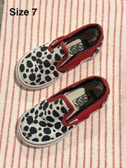 VANS Asher Dalmatian Red Black White Slip-On Unisex Kids Shoes Size 7
