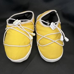 MOON BOOT APOLLO SLIPPERS bright yellow good condition kids size
