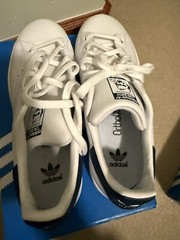 Adidas Stan Smith J Size 6.5
