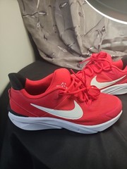 Nike Red Star Runner