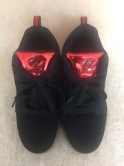 HEELYS Wheels Skate Shoes Size 5 YTH Black Red Metallic Trim Logo #HES10153