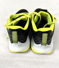 Under Armour Curry 7 Black/green Size 3.5 youth