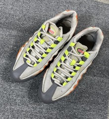 Nike Air Max 95 Running Gym Volt Orange Gray 905348-019 Youth GS 6.5Y Women’s 8